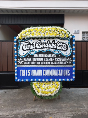 Papan Bunga Duka di Embaloh Hulu